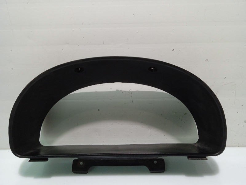 Recambio de moldura para suzuki vitara (et) hdi (se 420hdi) referencia OEM IAM 7331177E00  