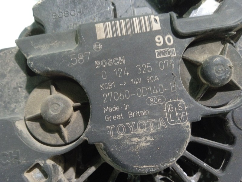 Recambio de alternador para toyota avensis (_t25_) 1.8 (zzt251_) referencia OEM IAM 270600D140  