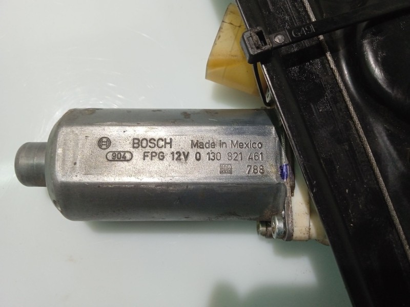 Recambio de elevalunas trasero derecho para bmw x5 (e70) 3.0 d referencia OEM IAM 51357166382 67627267691 