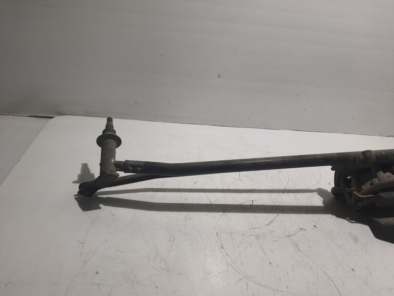 Recambio de motor limpia delantero para iveco daily caja cerrada (1999 =>) referencia OEM IAM 53556502  