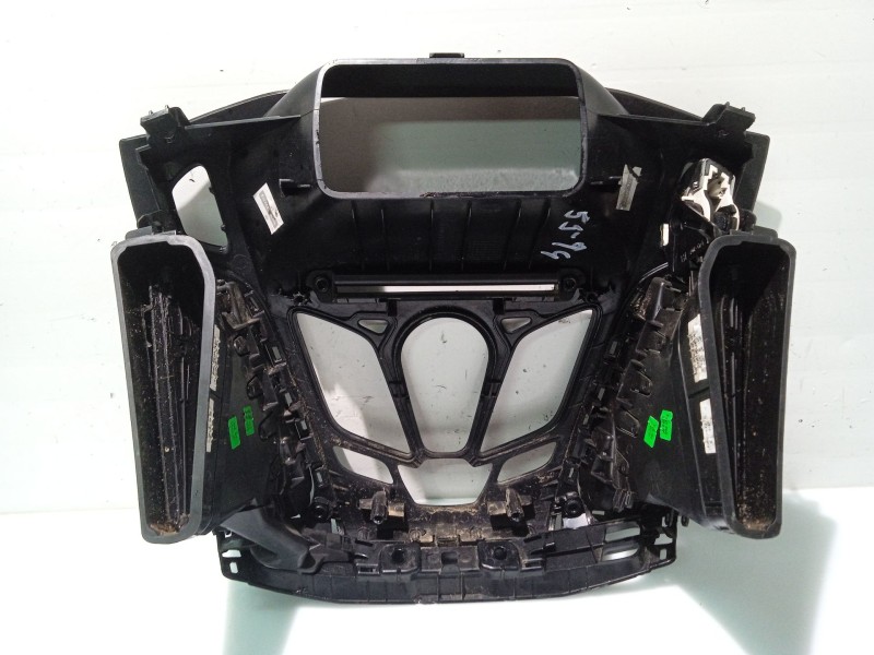 Recambio de moldura para ford focus iii 1.6 ti referencia OEM IAM BM5118835  