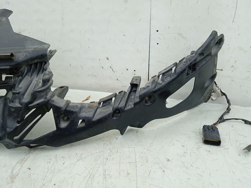 Recambio de panel frontal para ford focus iii 1.6 ti referencia OEM IAM BM5117E778AH  