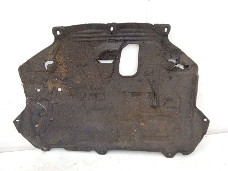 Recambio de cubrecarter para ford focus iii 1.6 ti referencia OEM IAM 1839076  