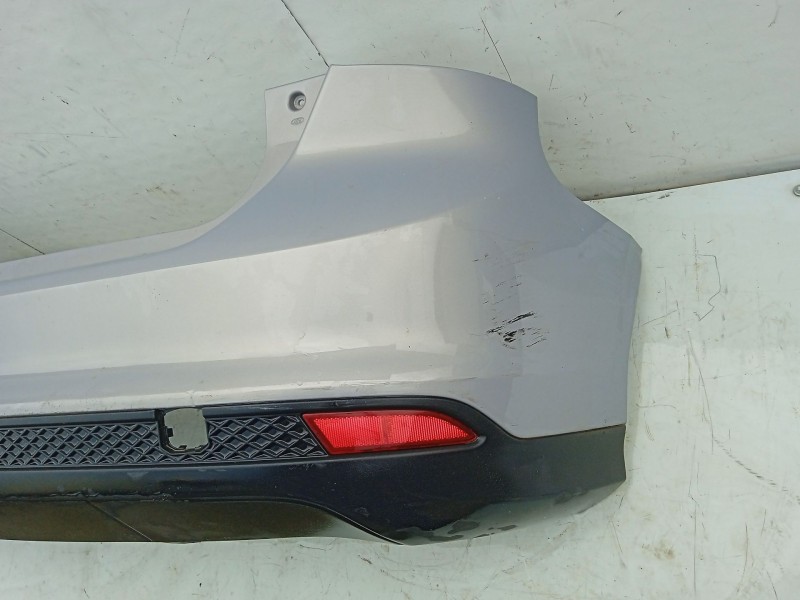 Recambio de paragolpes trasero para ford focus iii 1.6 ti referencia OEM IAM 1705332  