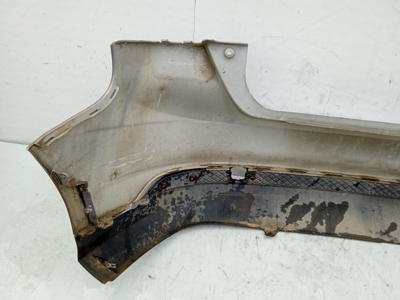 Recambio de paragolpes trasero para ford focus iii 1.6 ti referencia OEM IAM 1705332  