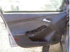 Recambio de guarnecido puerta delantera izquierda para ford focus iii 1.6 ti referencia OEM IAM   