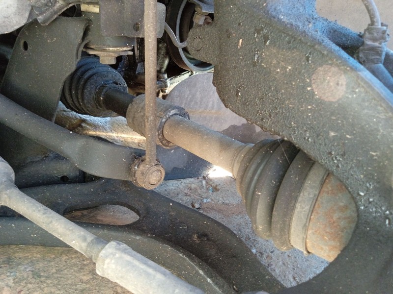 Recambio de transmision delantera derecha para ford focus iii 1.6 ti referencia OEM IAM 2006988  