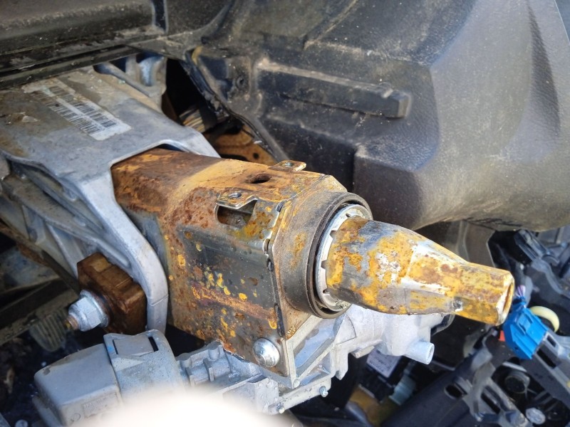 Recambio de columna direccion para ford focus iii 1.6 ti referencia OEM IAM 1871979  