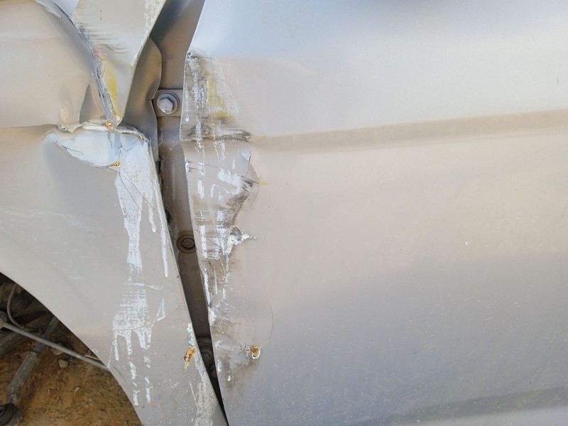 Recambio de puerta delantera izquierda para ford focus iii 1.6 ti referencia OEM IAM 2147846  