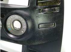 Recambio de moldura para mitsubishi grandis (na_w) 2.0 di-d (na8w) referencia OEM IAM MN157315   2