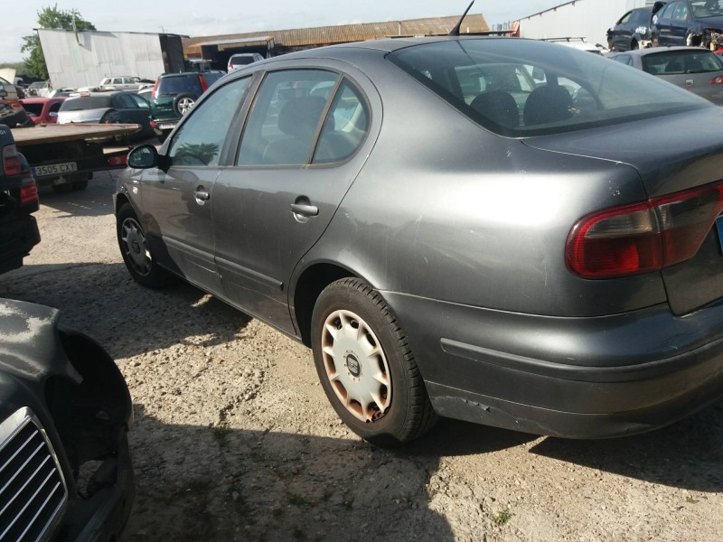 seat toledo (1m2) 1.9 tdi   |   0.99 - ... | 1999 | 110 cv / 81 kw del año 1999