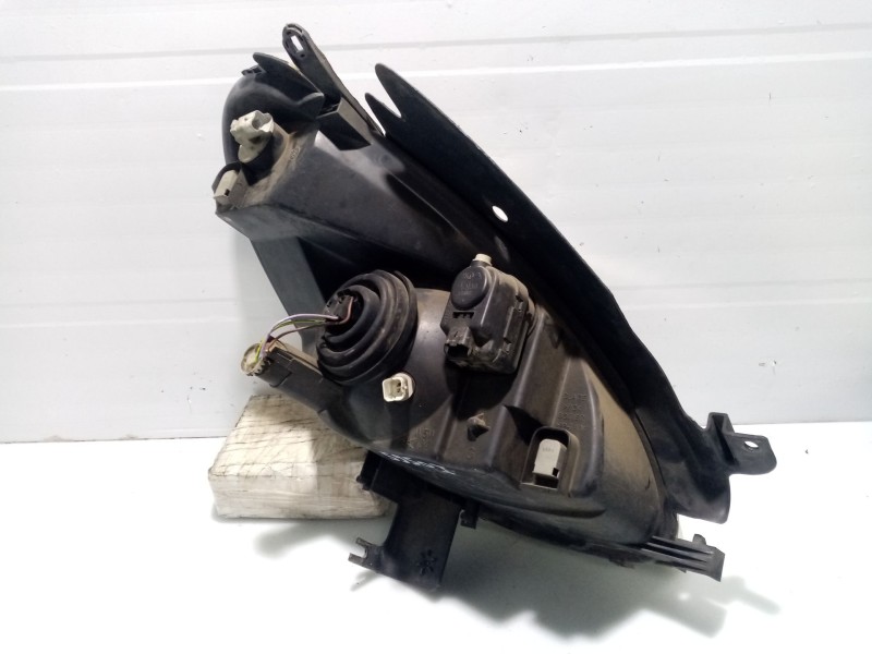 Recambio de faro izquierdo para citroën xsara picasso (n68) 2.0 hdi referencia OEM IAM 6204W0  