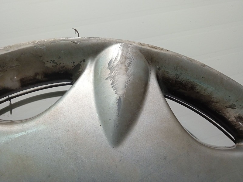 Recambio de tapacubos para mitsubishi grandis (na_w) 2.0 di-d (na8w) referencia OEM IAM MR594560  