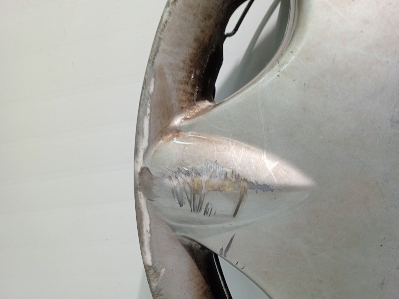 Recambio de tapacubos para mitsubishi grandis (na_w) 2.0 di-d (na8w) referencia OEM IAM MR594560  