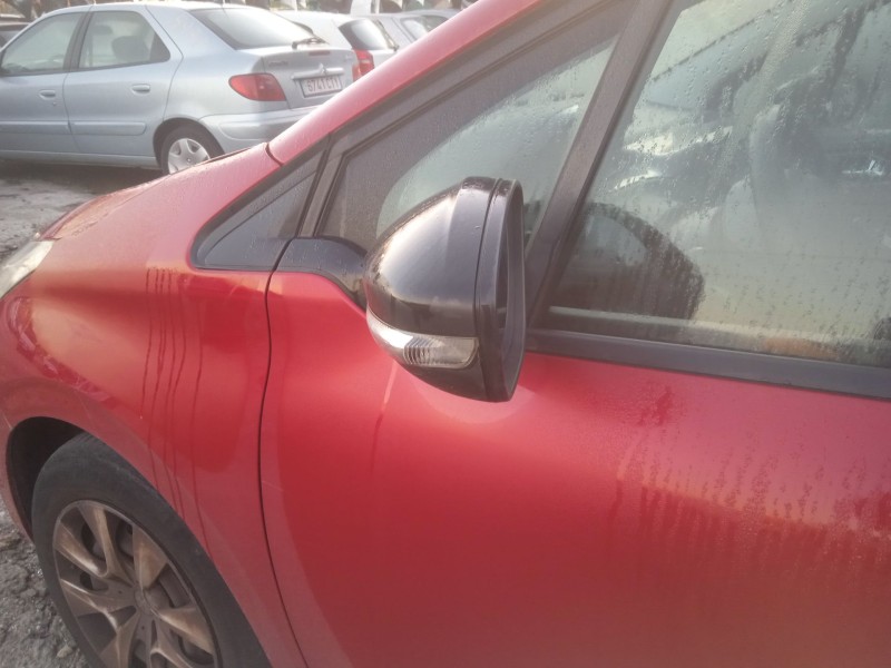 peugeot 208 i (ca_, cc_) del año 2015