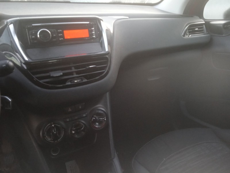 peugeot 208 i (ca_, cc_) del año 2015