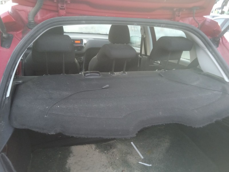 peugeot 208 i (ca_, cc_) del año 2015