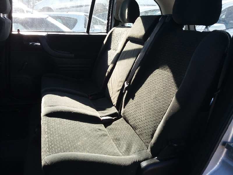 opel zafira a elegance   |   08.00 - 12.05 | 2000 - 2005 | 101 cv / 74 kw del año 2000