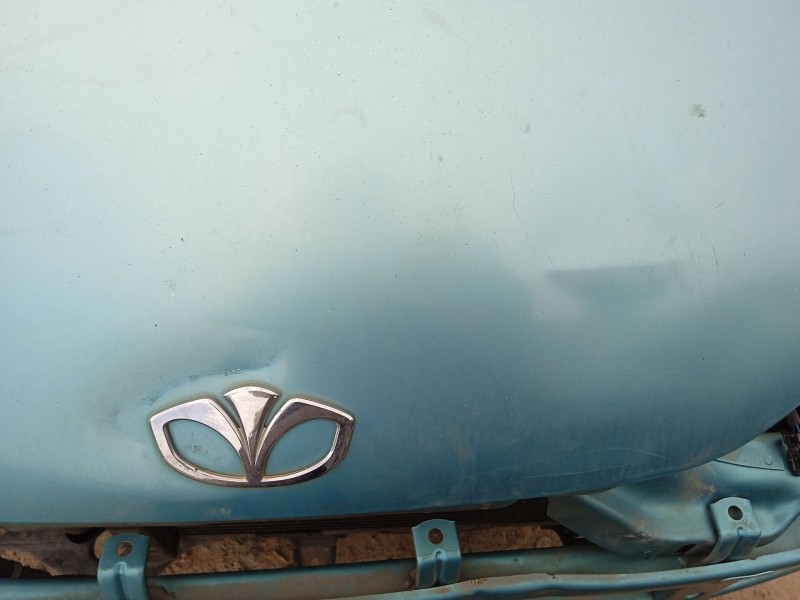 Recambio de capot para daewoo matiz (m100, m150) 0.8 referencia OEM IAM 96562438  