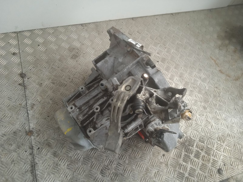 Recambio de caja cambios para peugeot expert kombi 2.0 hdi (dw10bted) referencia OEM IAM 20LE43  