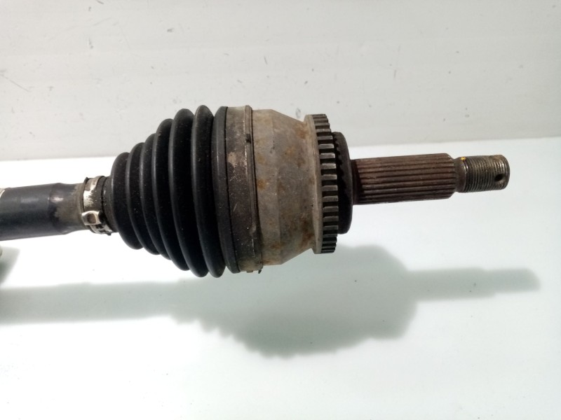 Recambio de transmision delantera derecha para kia cee´d referencia OEM IAM 495001H210  