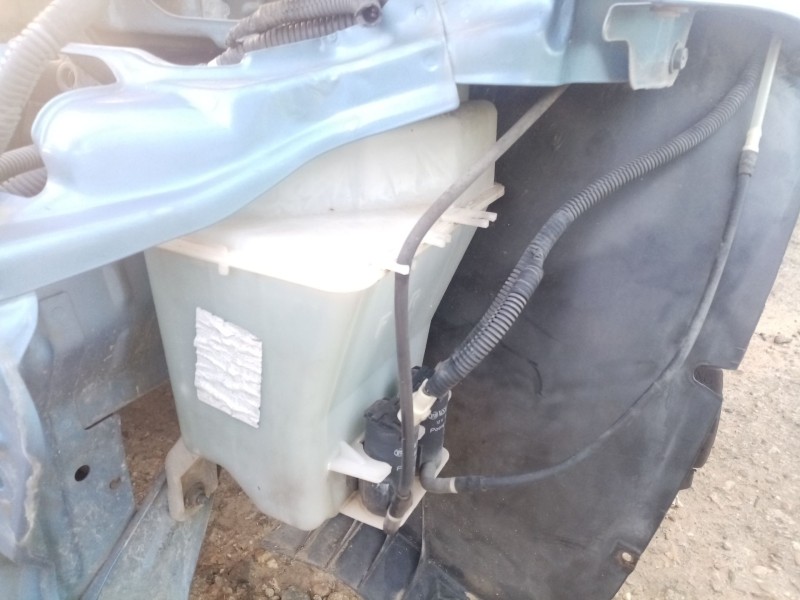 Recambio de deposito limpia para daewoo kalos (klas) 1.2 referencia OEM IAM 96543076  