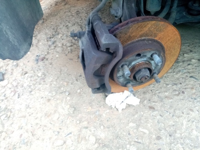 Recambio de pinza freno delantera izquierda para daewoo kalos (klas) 1.2 referencia OEM IAM 96534637  