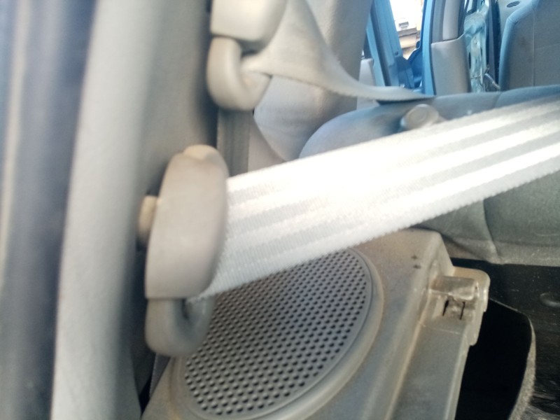 Recambio de cinturon seguridad trasero central para daewoo kalos (klas) 1.2 referencia OEM IAM 96486332  