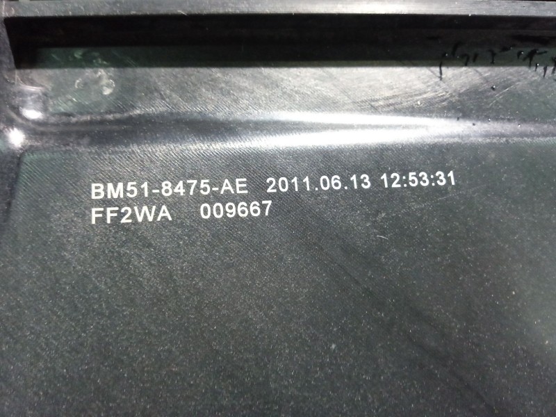 Recambio de moldura para ford focus iii 1.6 ti referencia OEM IAM BM518475AE  