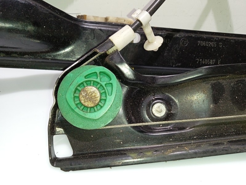 Recambio de elevalunas delantero izquierdo para bmw 3 (e90) 320 d referencia OEM IAM 51337140587  