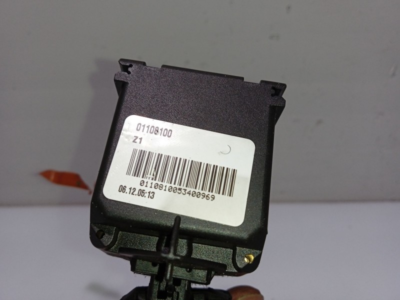 Recambio de mando intermitentes para bmw 3 (e90) 320 d referencia OEM IAM 01108100  