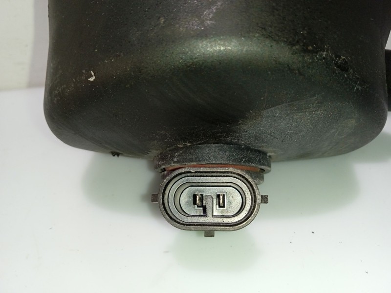 Recambio de faro antiniebla derecho para bmw 3 (e90) 320 d referencia OEM IAM 63176948374 6948374EK 6310100001