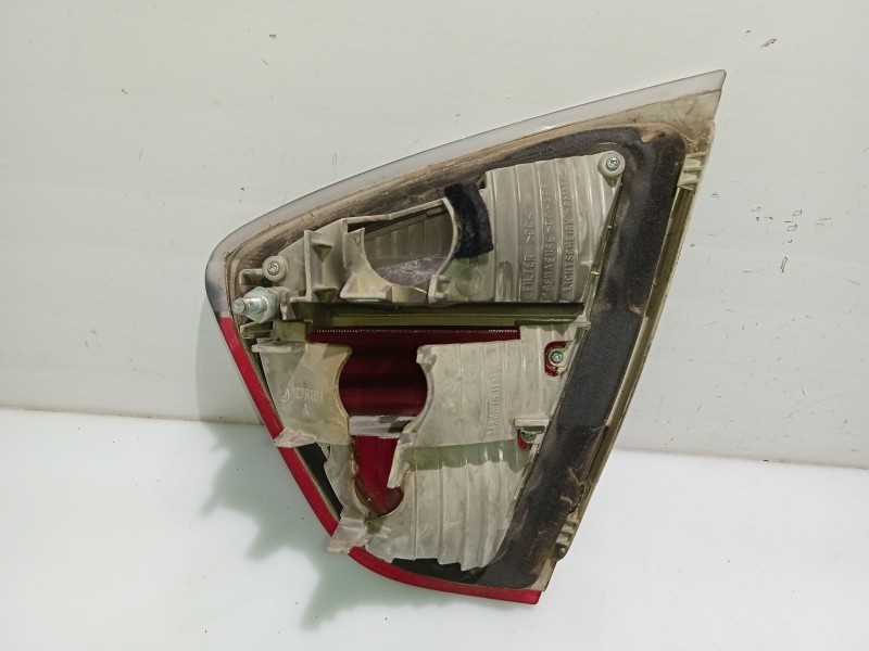 Recambio de piloto trasero izquierdo interior para bmw 3 (e90) 320 d referencia OEM IAM 63216937459  