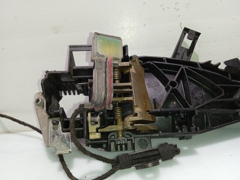 Recambio de maneta exterior delantera izquierda para bmw 3 (e90) 320 d referencia OEM IAM 51217207539  