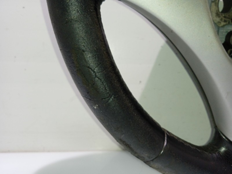 Recambio de volante para bmw 3 (e90) 320 d referencia OEM IAM 677137601  