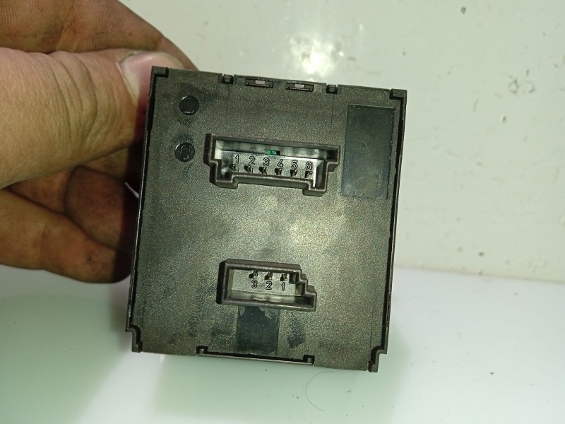 Recambio de warning para bmw 3 (e90) 320 d referencia OEM IAM 694565201 549549500 