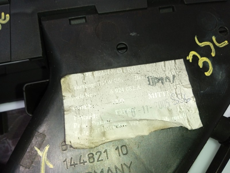 Recambio de rejilla aireadora para bmw 3 (e90) 320 d referencia OEM IAM 64226924082 6924082A 14482110