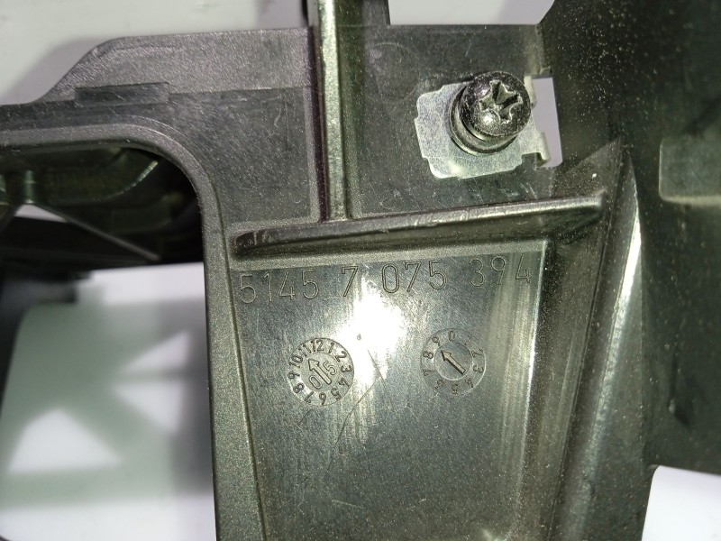 Recambio de moldura para bmw 3 (e90) 320 d referencia OEM IAM 51457075394 10822910 