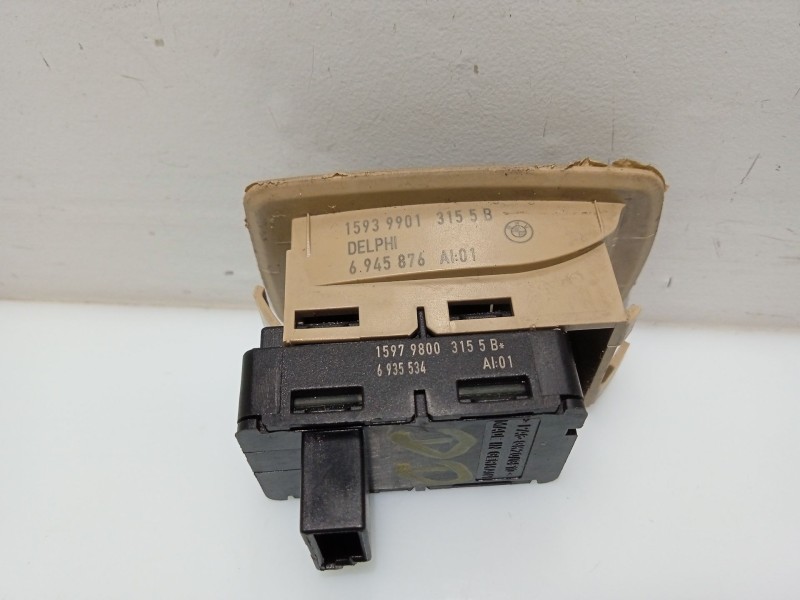 Recambio de mando elevalunas delantero derecho para bmw 3 (e90) 320 d referencia OEM IAM 15939901315 6945876 