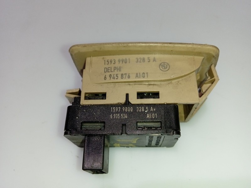 Recambio de mando elevalunas trasero izquierdo para bmw 3 (e90) 320 d referencia OEM IAM 15939901328 6945876 