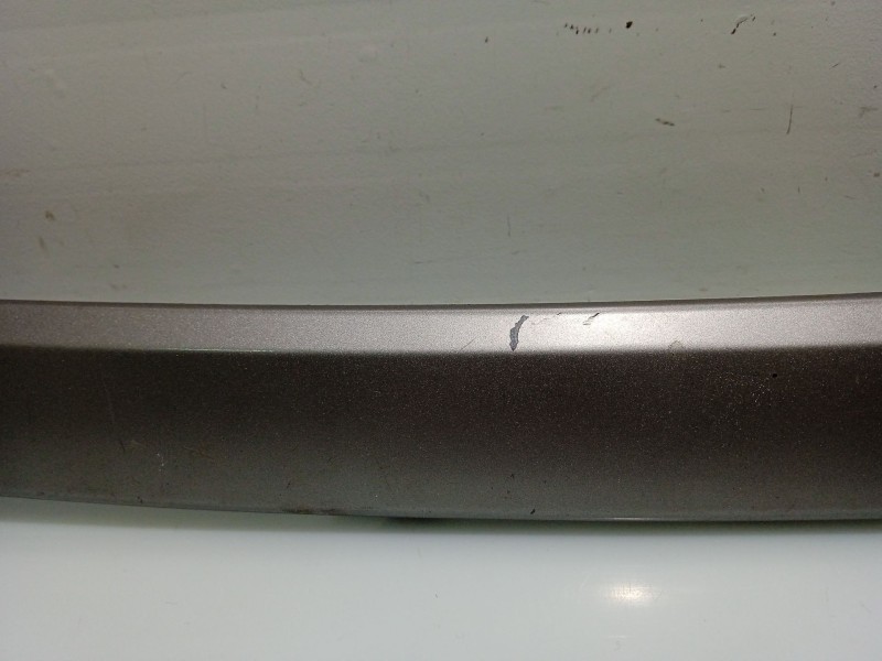 Recambio de moldura para bmw 3 (e90) 320 d referencia OEM IAM 7121474 52850610 