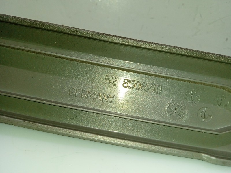 Recambio de moldura para bmw 3 (e90) 320 d referencia OEM IAM 7121477 52850610 