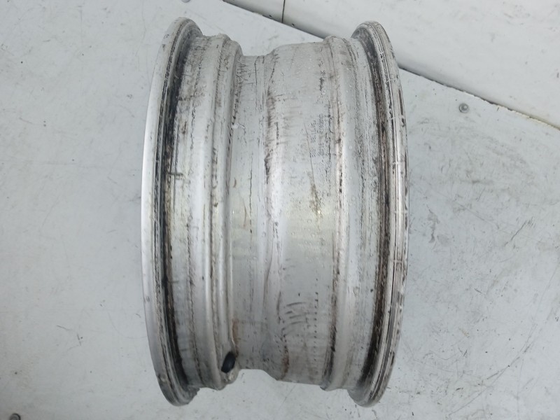 Recambio de llanta para bmw 3 (e90) 320 d referencia OEM IAM 36116775595  