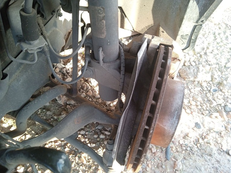 Recambio de mangueta delantera izquierda para bmw 3 (e90) 320 d referencia OEM IAM 31216793923  