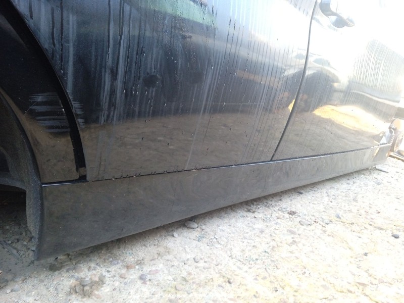 Recambio de faldon lateral para bmw 3 (e90) 320 d referencia OEM IAM 51772147274  