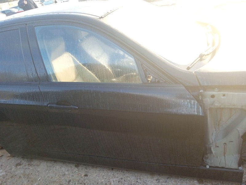 Recambio de puerta delantera derecha para bmw 3 (e90) 320 d referencia OEM IAM 41515A2A386  