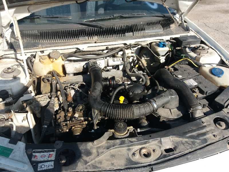 peugeot 205 berlina 1.8 diesel cat   |   0.83 - ... | 1983 | 58 cv / 43 kw del año 1983