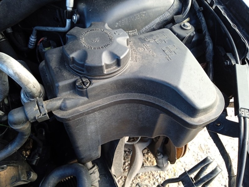 Recambio de deposito expansion para bmw 3 (e90) 320 d referencia OEM IAM 17138570079  