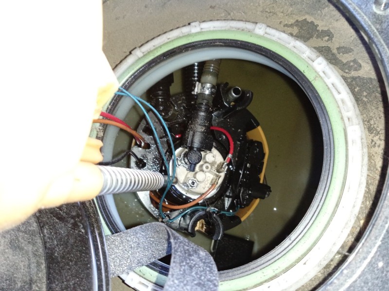 Recambio de aforador para bmw 3 (e90) 320 d referencia OEM IAM 16117197077  