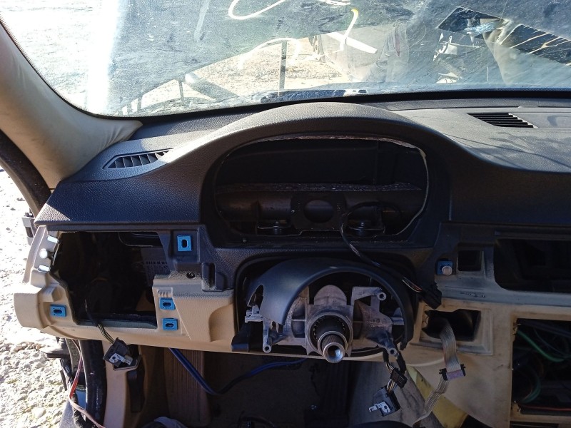 Recambio de salpicadero para bmw 3 (e90) 320 d referencia OEM IAM 51457155770 51457155768 51457155769